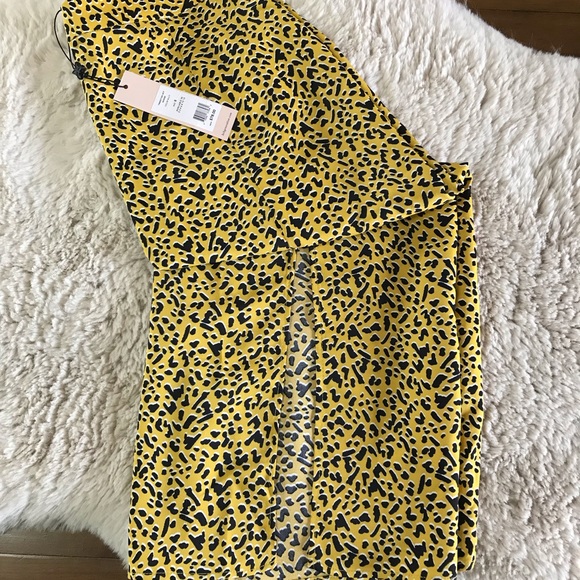 BCBG MIDI SKIRT - Picture 3 of 5